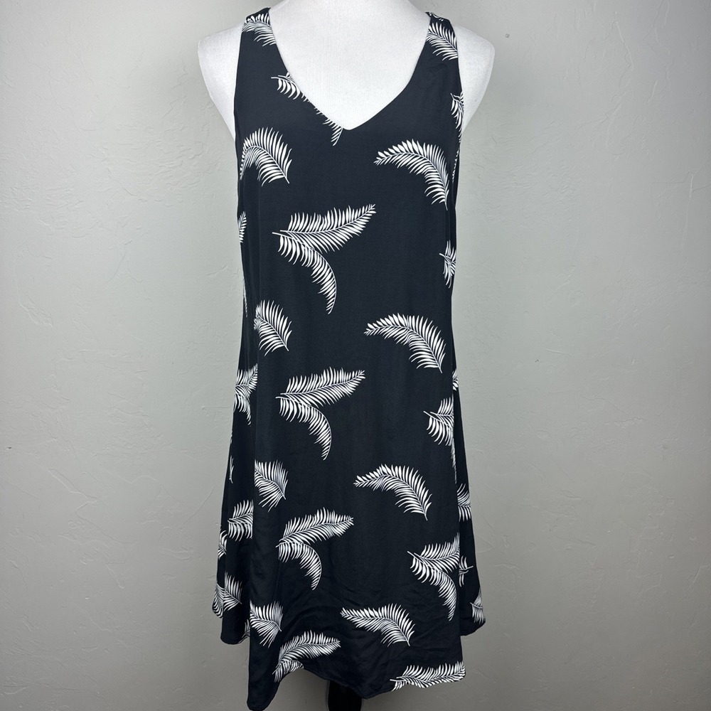 LOFT Palm Leaf Print Swing Dress Womens Medium Black White Sleeveless V Neck NWT